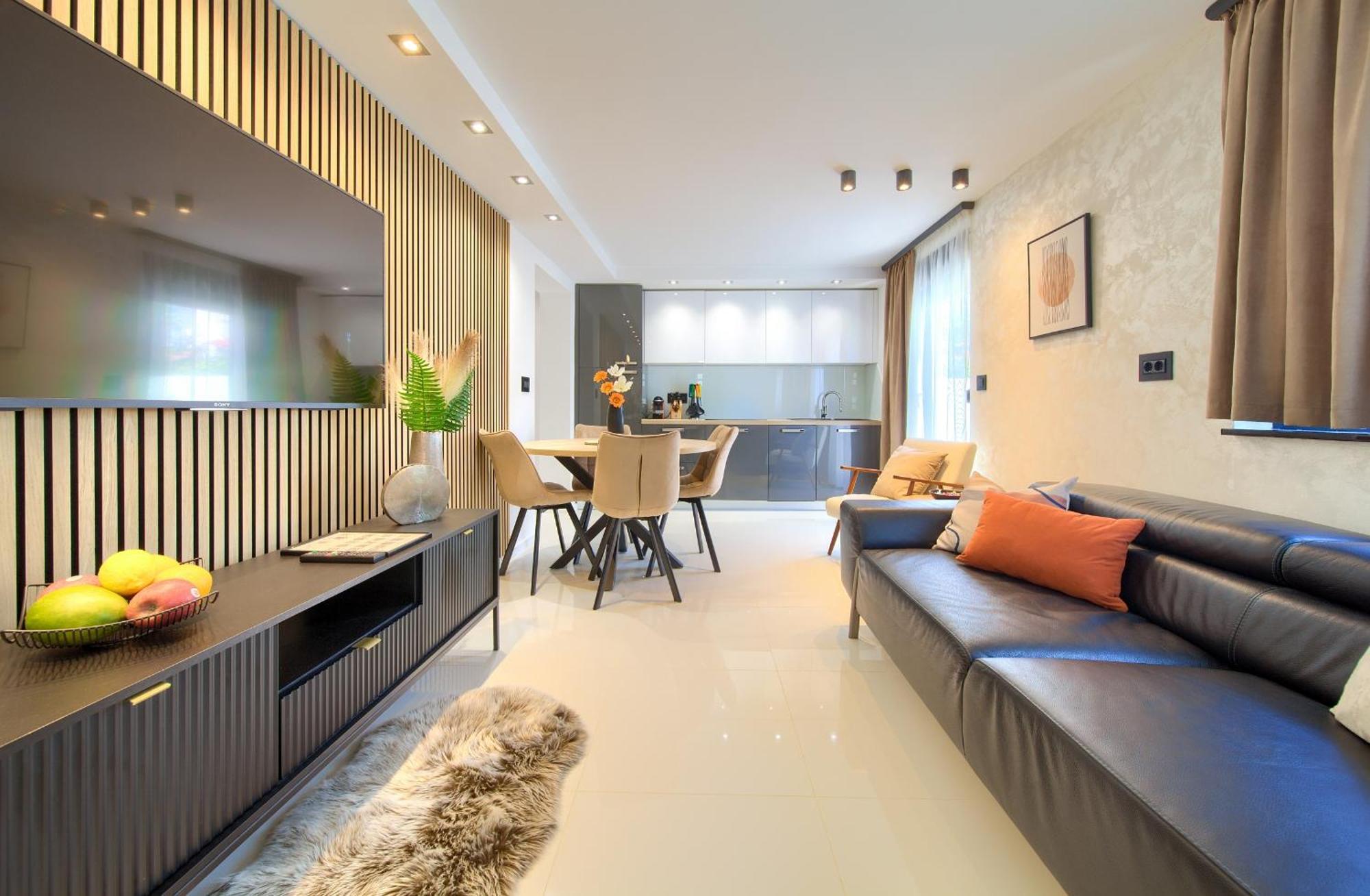 Apartments Sinisa - クルク エクステリア 写真