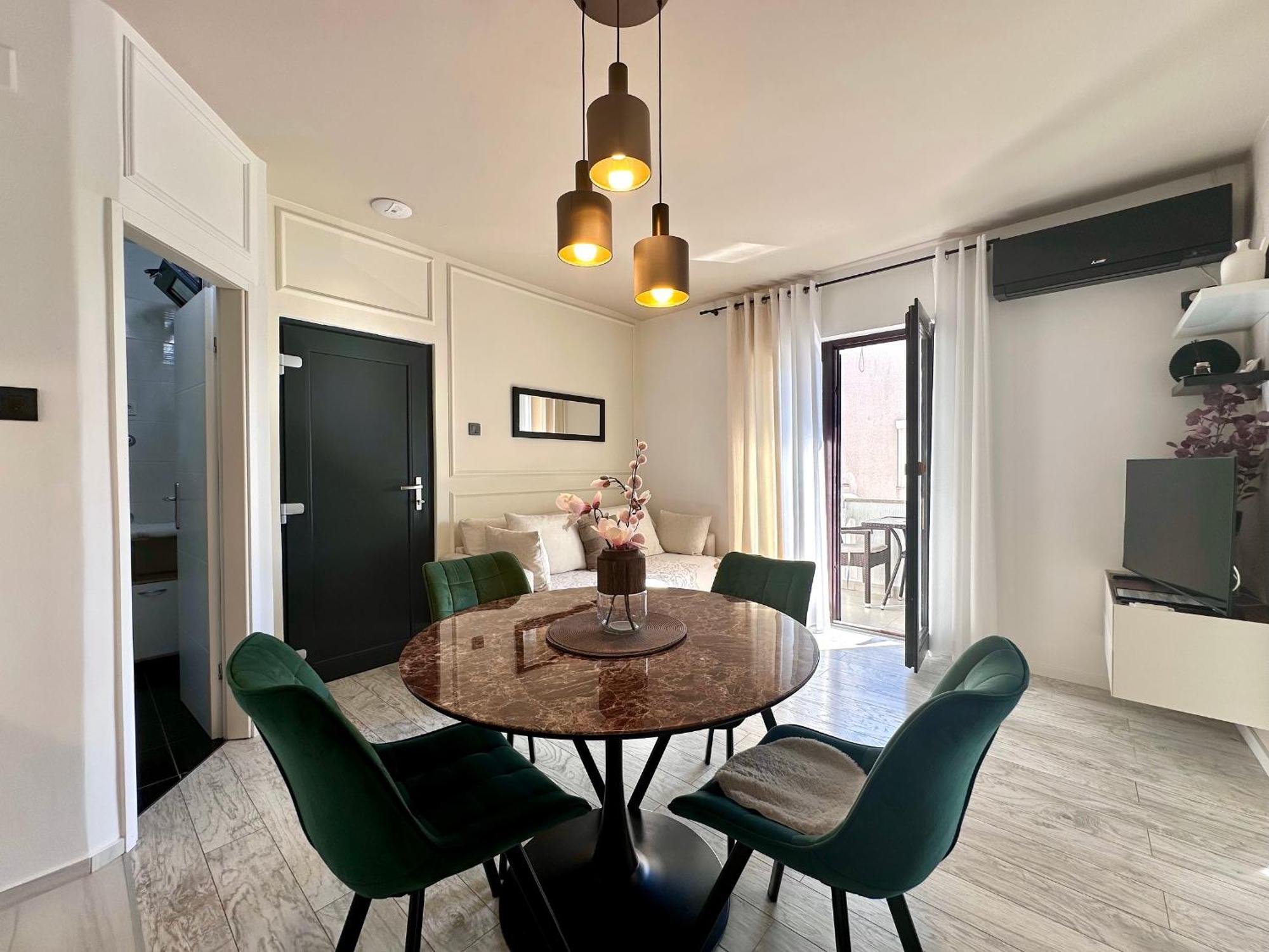 Apartments Sinisa - クルク 部屋 写真